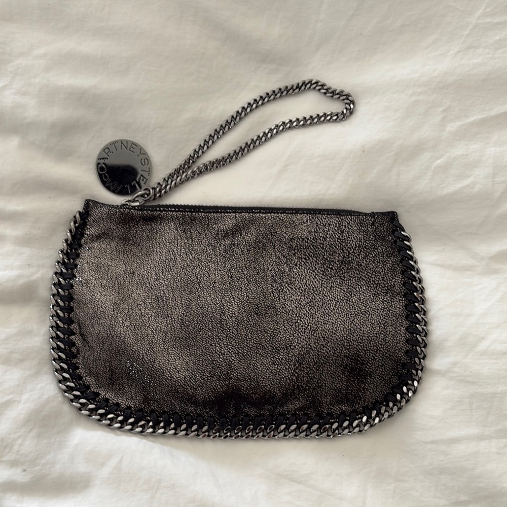 Metallic Chain Trim Clutch